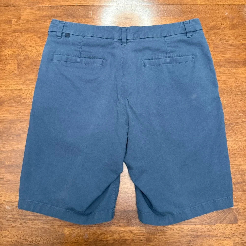Lululemon Commission Relaxed Short Mens 34 Blue Chino Performance Golf 9 Inseam